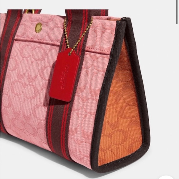 Spin Tote 27 In Signature Jacquard Red / Pink / Orange - Picture 5 of 9